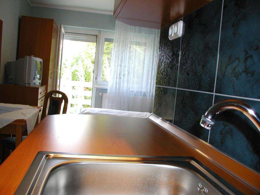 Lila Haz Appartement Harkány Kamer foto